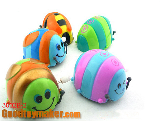Wind-up walk and gyrate bee&caterpillar